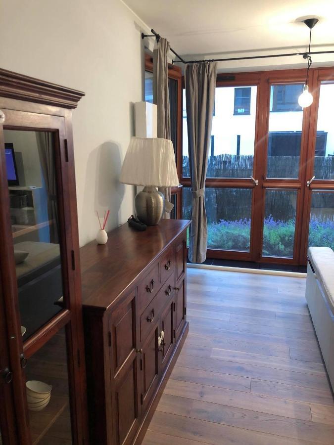 Blekitny Apartament - Wilanow Βαρσοβία Εξωτερικό φωτογραφία